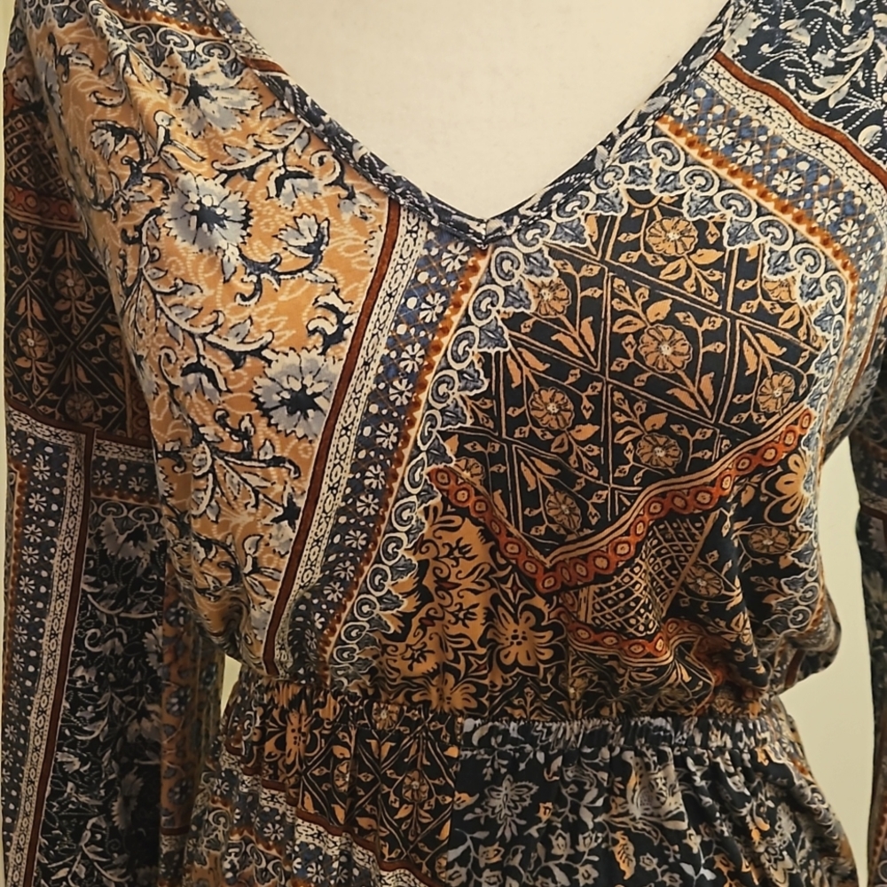 Earthbound Romper - Picture 2 of 8